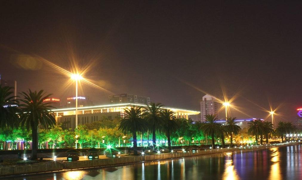 广场91视频小黄片照明夜景效果图