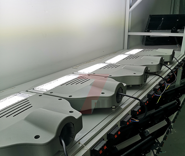 40W-60W LED路灯灯具老化实拍(91视频首页照明)